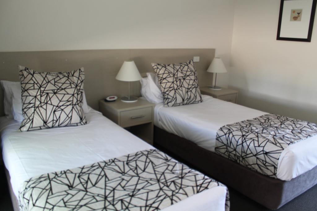 מאטילנד Hunter Gateway Motel מראה חיצוני תמונה