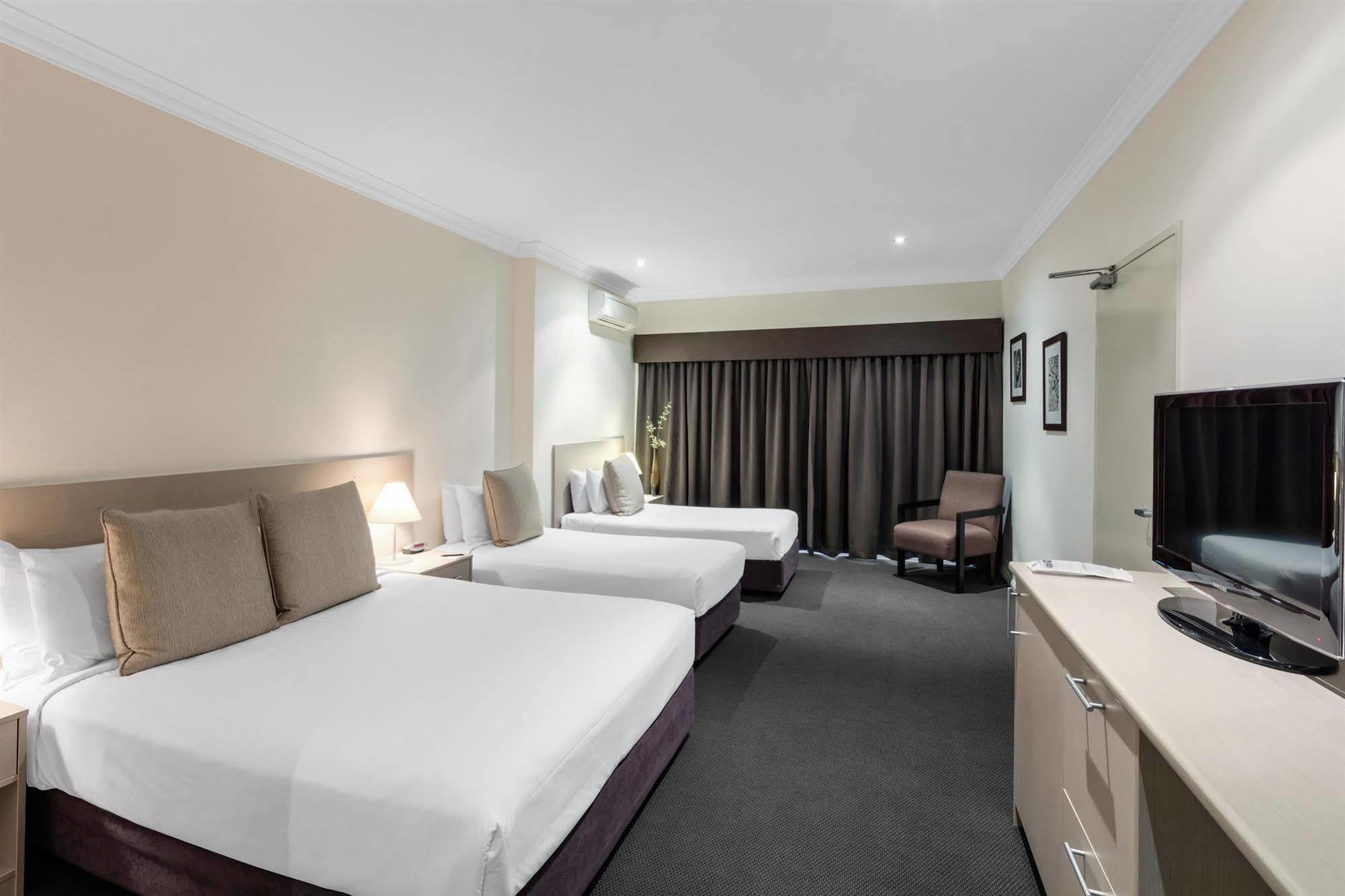 מאטילנד Hunter Gateway Motel מראה חיצוני תמונה